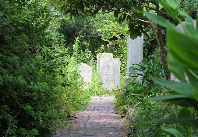 Charelston Graveyards